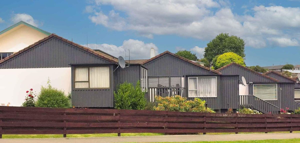 Coolock Cottages