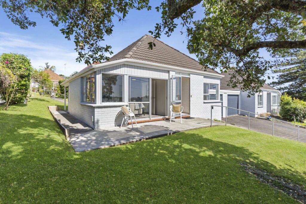 Iona Close Retirement Village