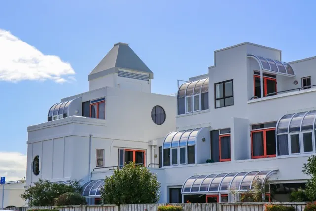 Ropata Lodge Village