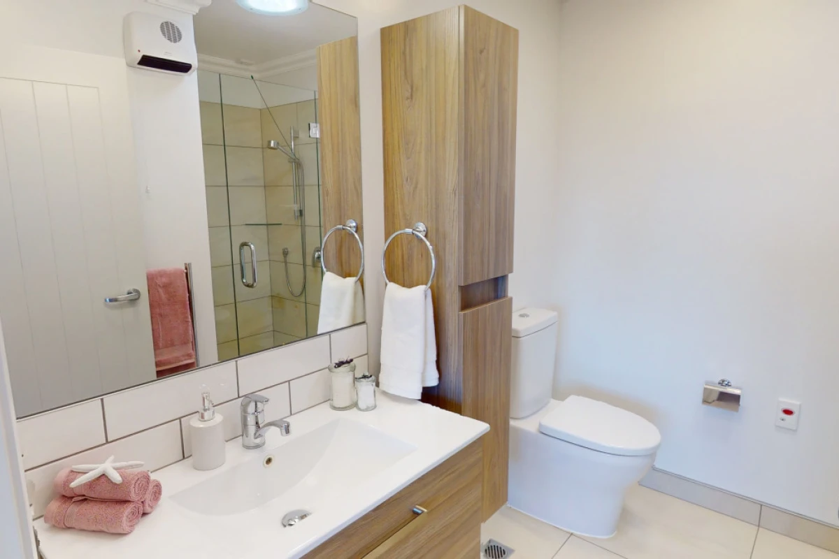 Whitby Lakes Retirement Village